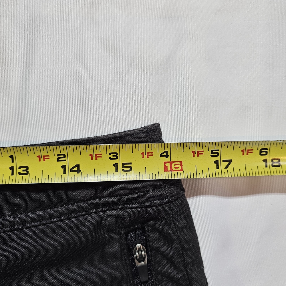 Roark Layover 2.0 Travel Shorts Black Drawstring Size 30 (Fits 32) - Picture 4 of 7